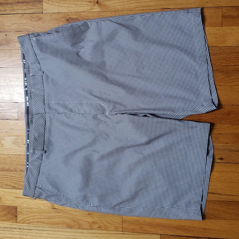 Walter Hagen Men's Golf Shorts size 42 Like New!